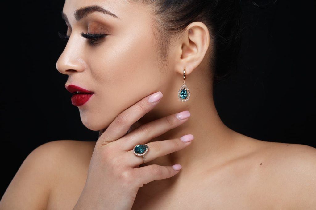 Exprimer son style avec justesse grâce aux bons accessoires